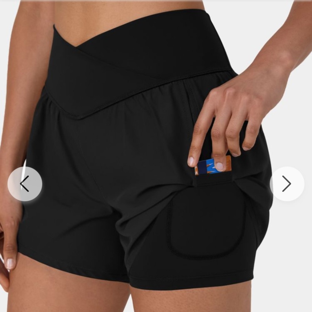 NEW Halara High-Waisted Crossover Shorts - Picture 4 of 7